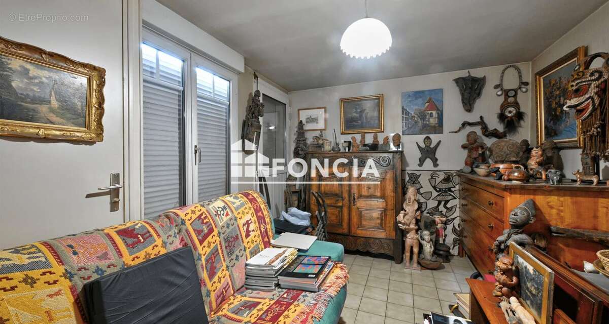 Maison avec jardin et sous-sol total à vendre - photo 10