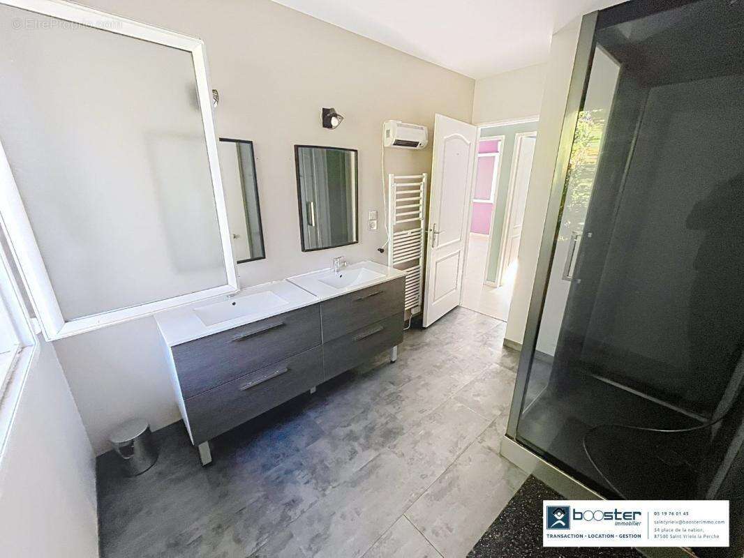 Maison à BONNAC-LA-COTE