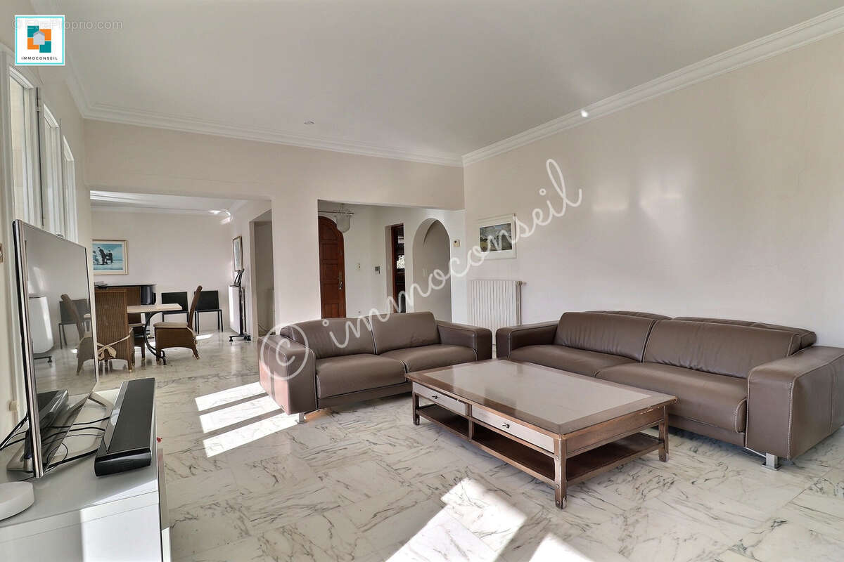 Maison à PLAN-DE-CUQUES