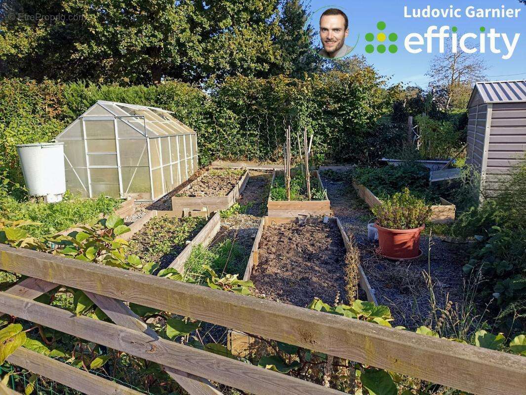 Maison à LE MESNIL-GILBERT