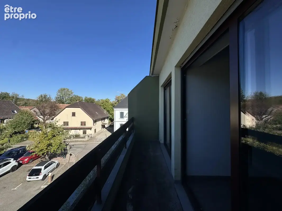 ZILLISHEIM - Centre ville, 4 pièces avec balcons, parking et cave - photo 13