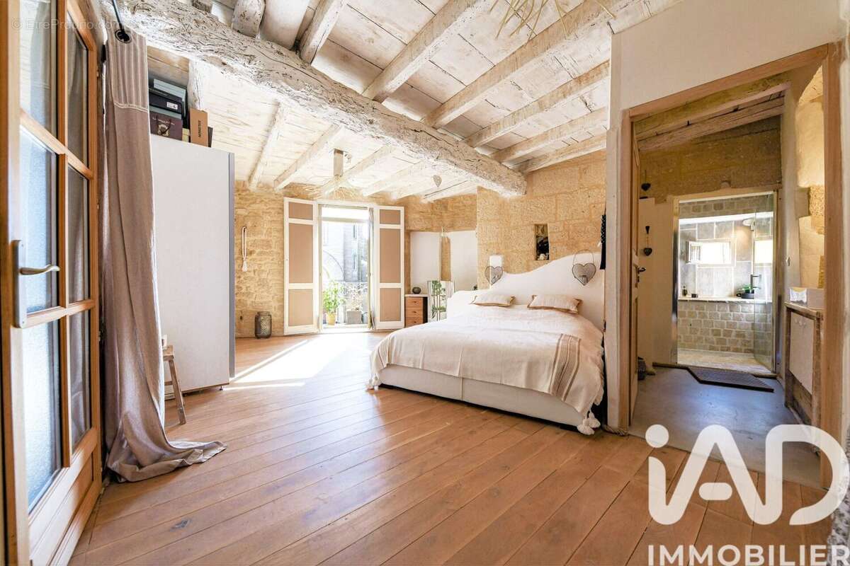Maison 175 m² à Castillon-Du-Gard  - photo 5