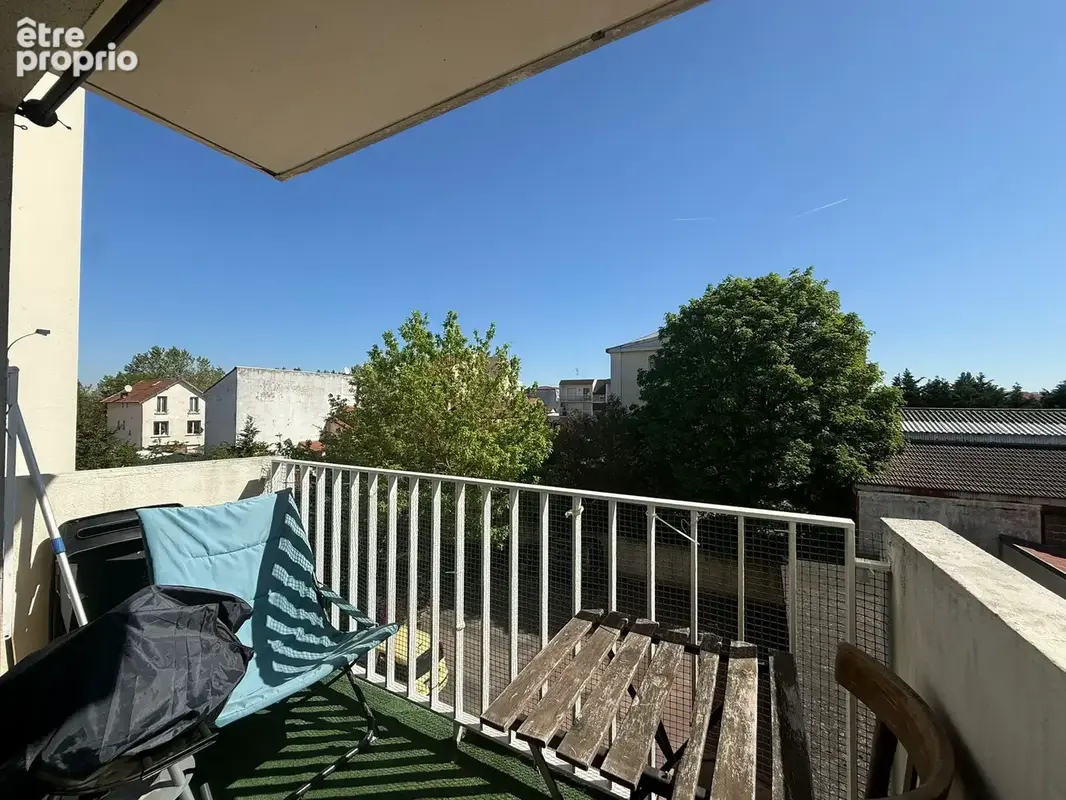 Proche basoche - grand 2 pièces refait a neuf en 2021 avec balcon - photo 3