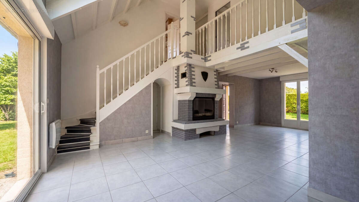 Maison à JOUE-LES-TOURS