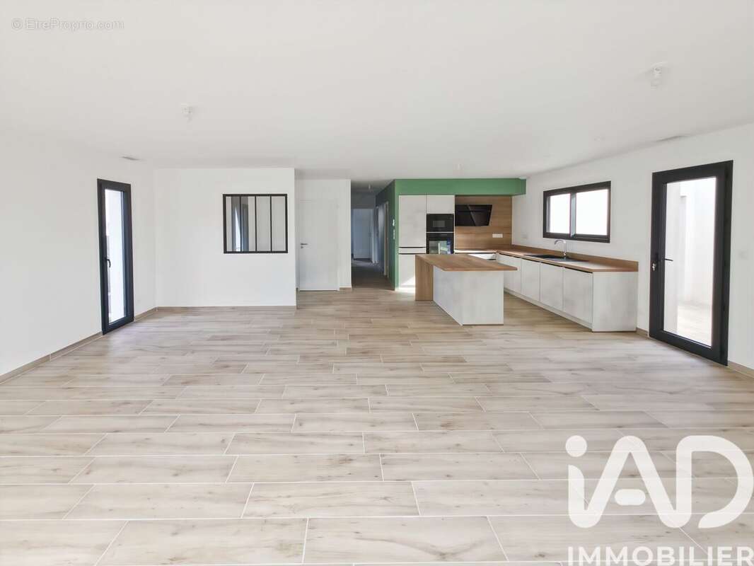 Maison 115 m² à Sauvian  - photo 9