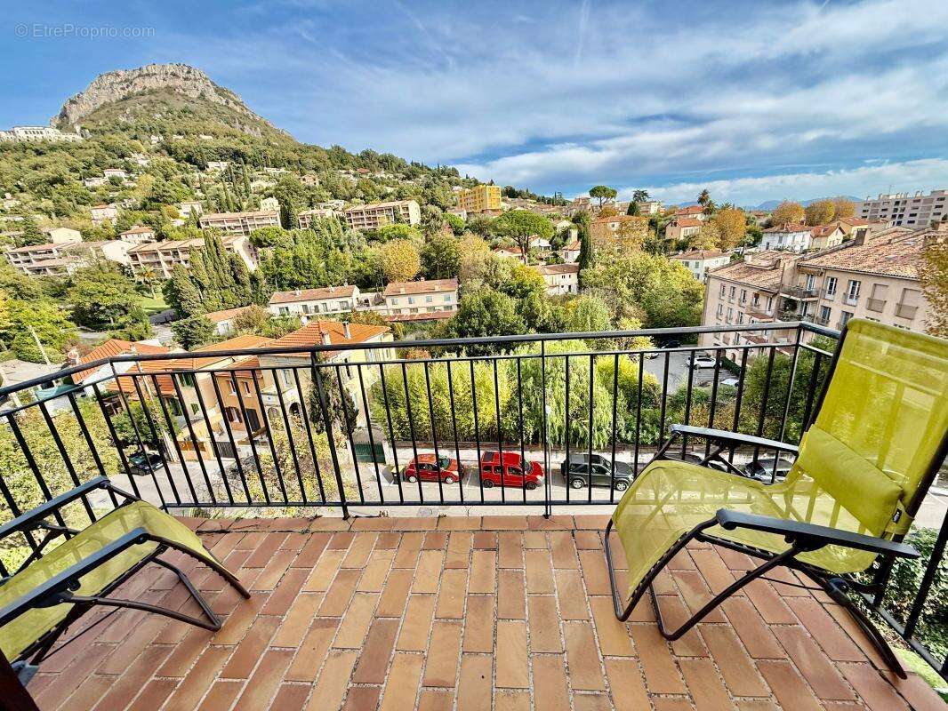 Appartement à VENCE