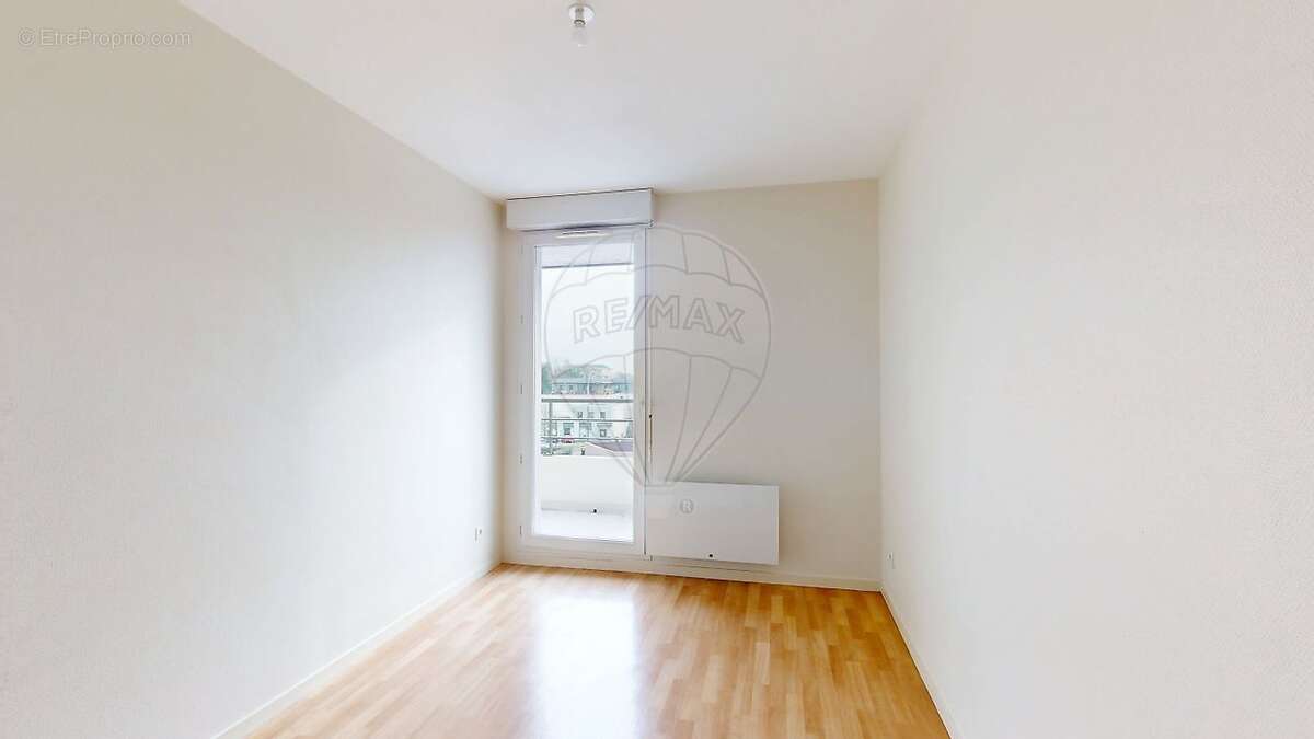 Appartement à SAINT-JEAN-DE-BRAYE
