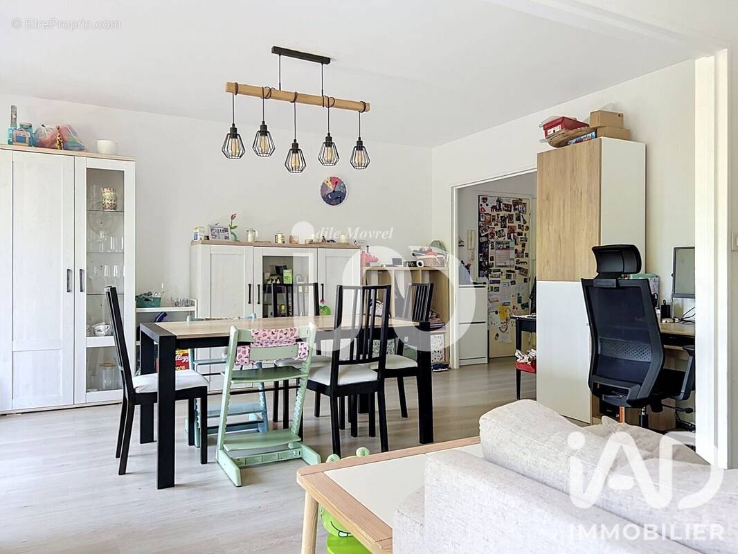 Photo 1 - Appartement à LE PLESSIS-BOUCHARD