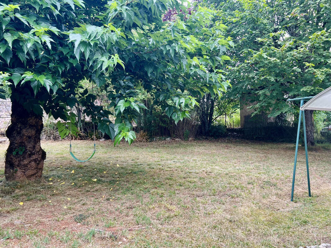 Maison à LIMOGNE-EN-QUERCY