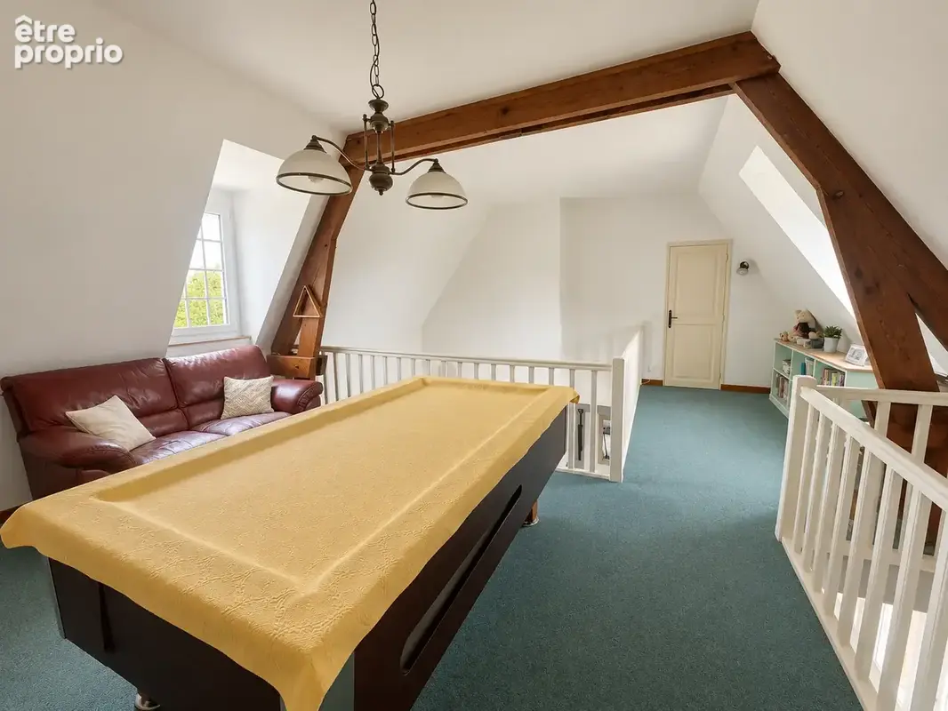 Maison 7 pièces 210 m² à vendre à Levet (18340) - photo 9