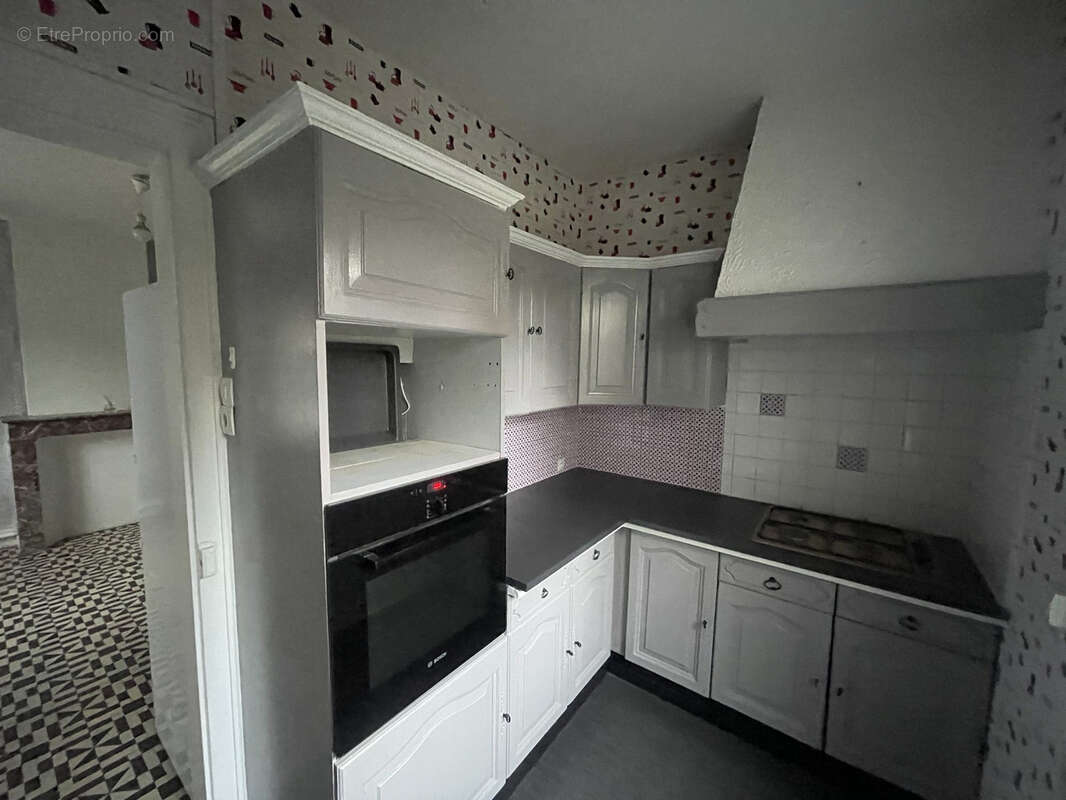 Maison à CROISILLES