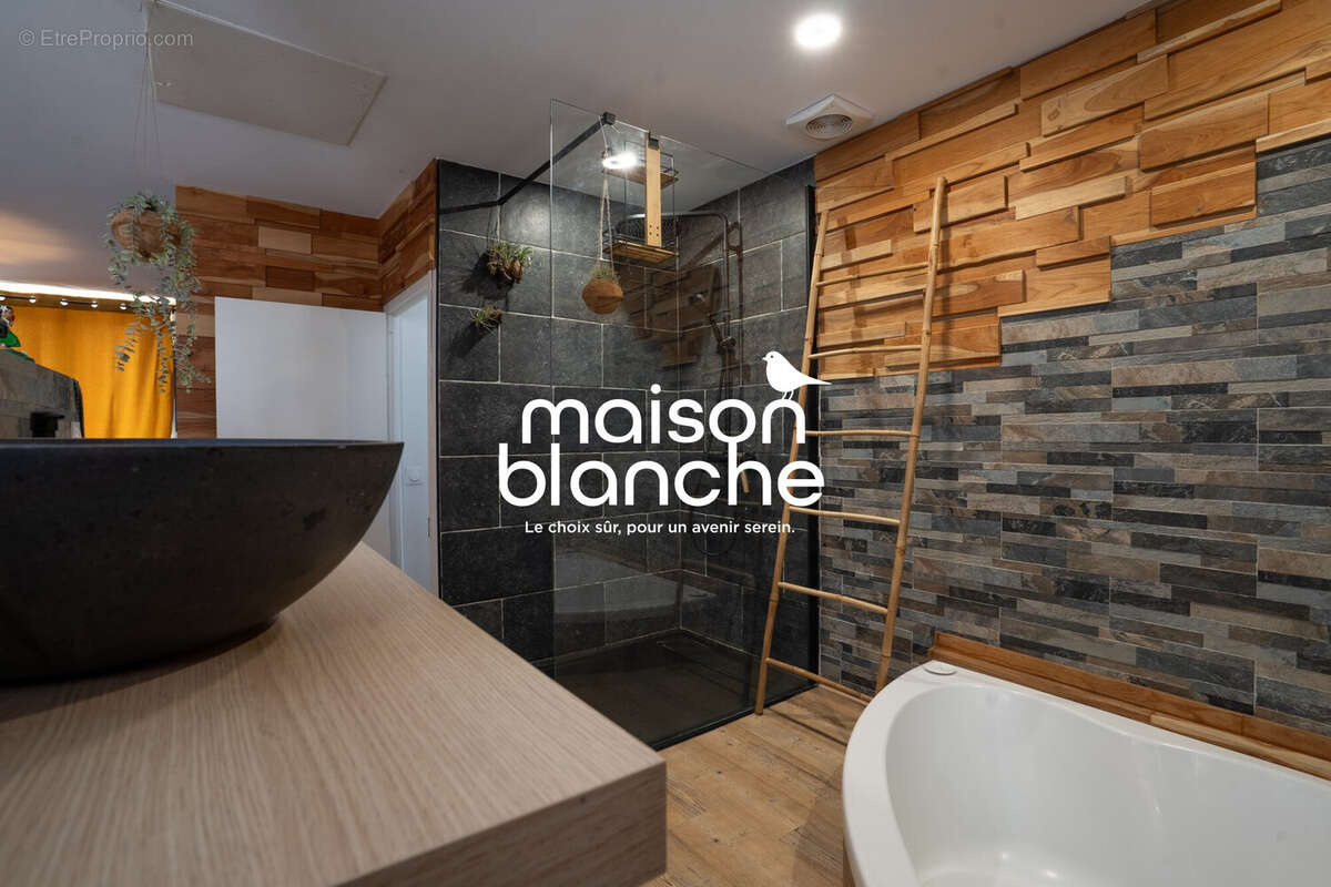 Maison 165 m² à La Tranche-Sur-Mer  - photo 7
