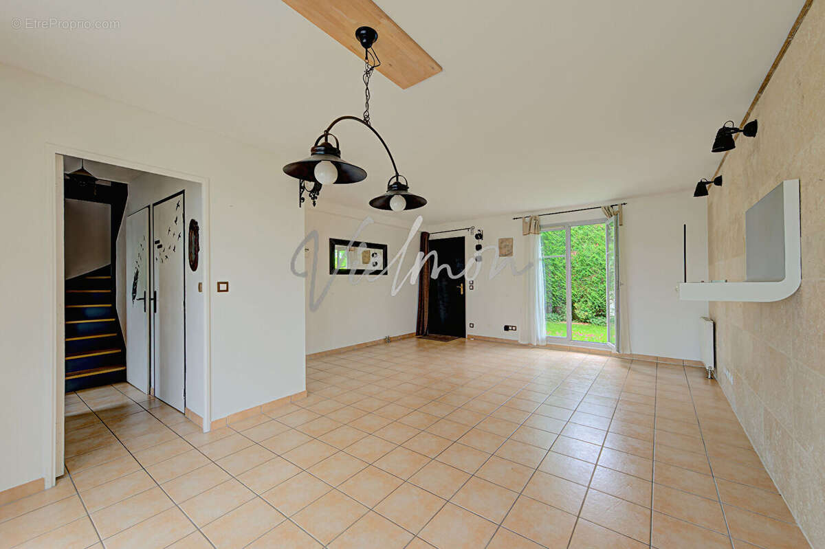 Maison à ECQUEVILLY