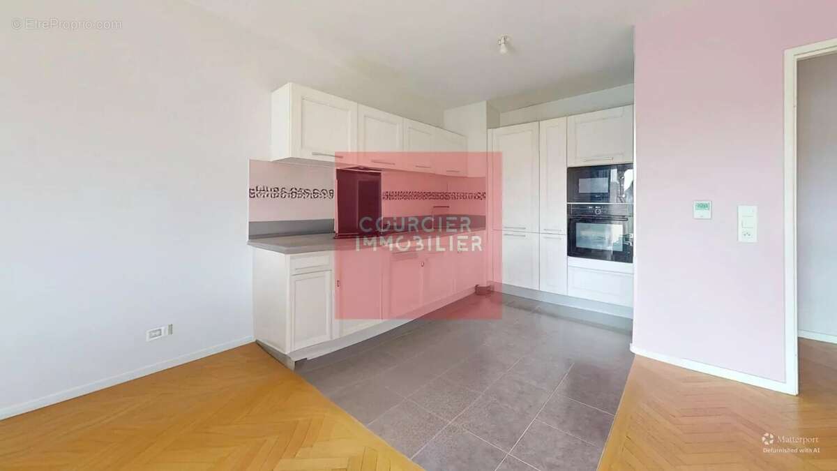 Appartement à LE MESNIL-SAINT-DENIS