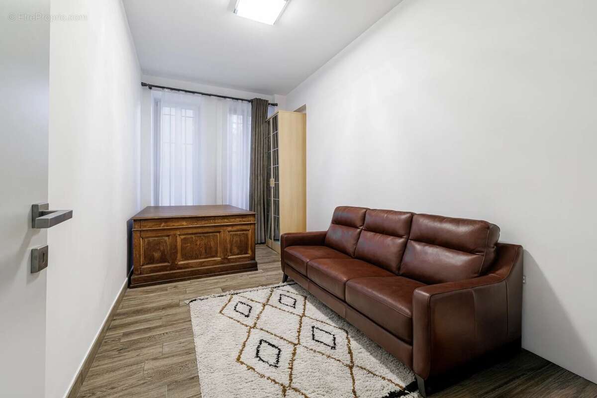 Victor hugo : rare 6 pièces d’exception avec terrasse de 50 m² - photo 17