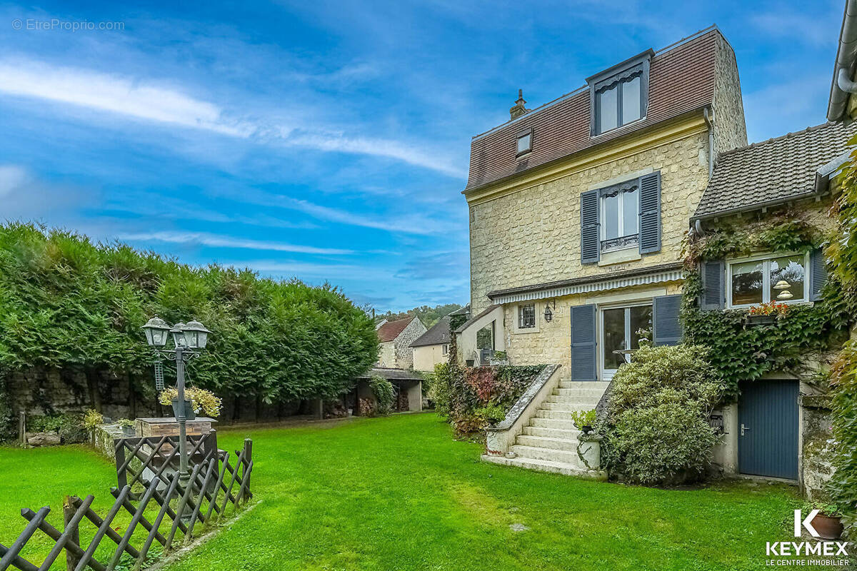 Maison à VALMONDOIS