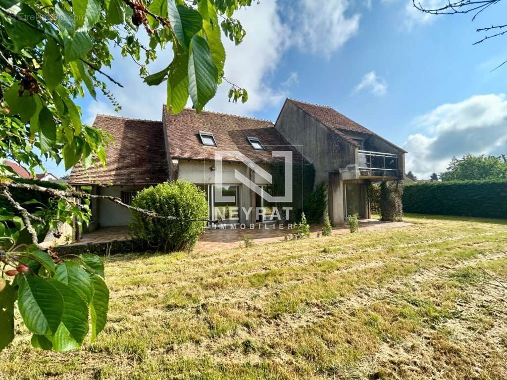 Maison à SENNECEY-LE-GRAND