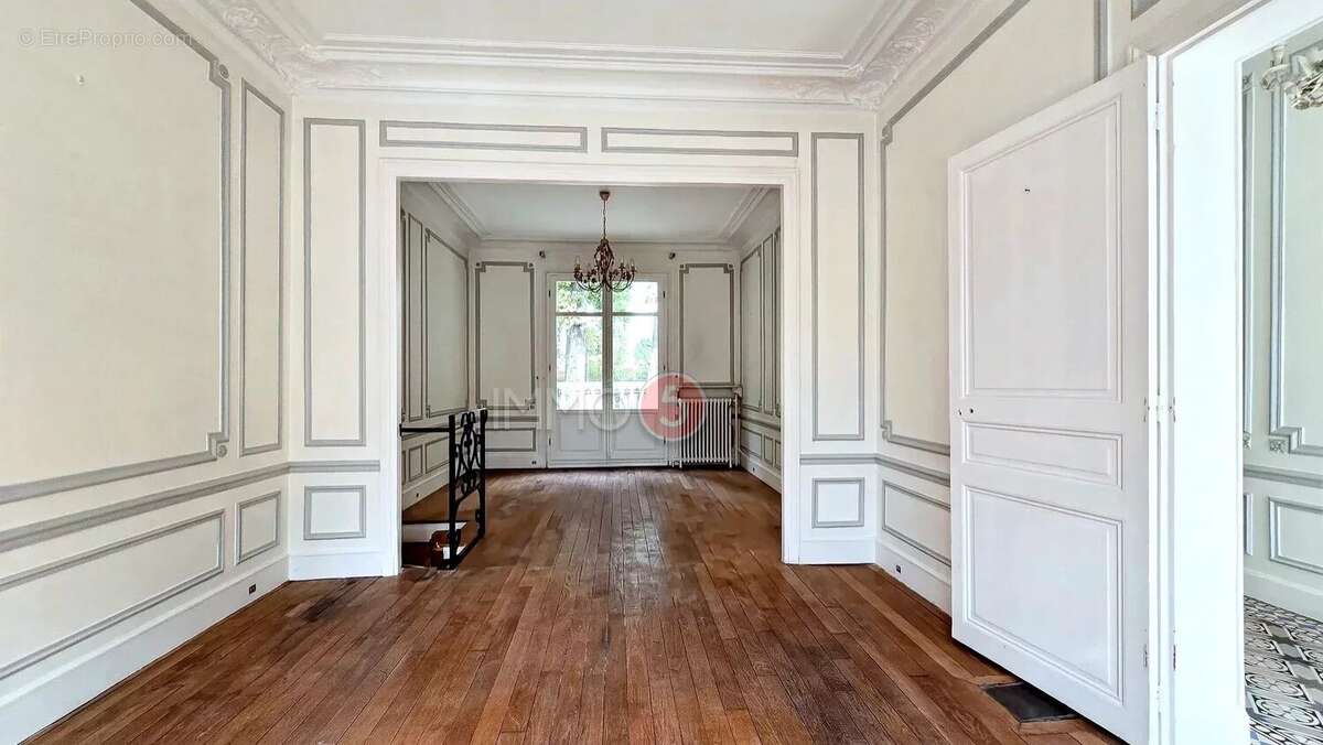 Maison à VILLEMOMBLE