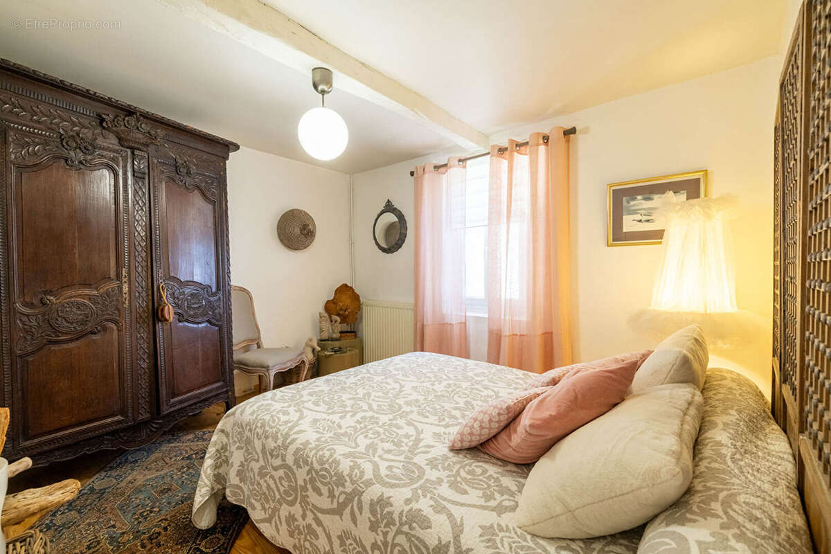 Maison Aire Sur L Adour 4 pièce(s) 117 m2 - photo 5