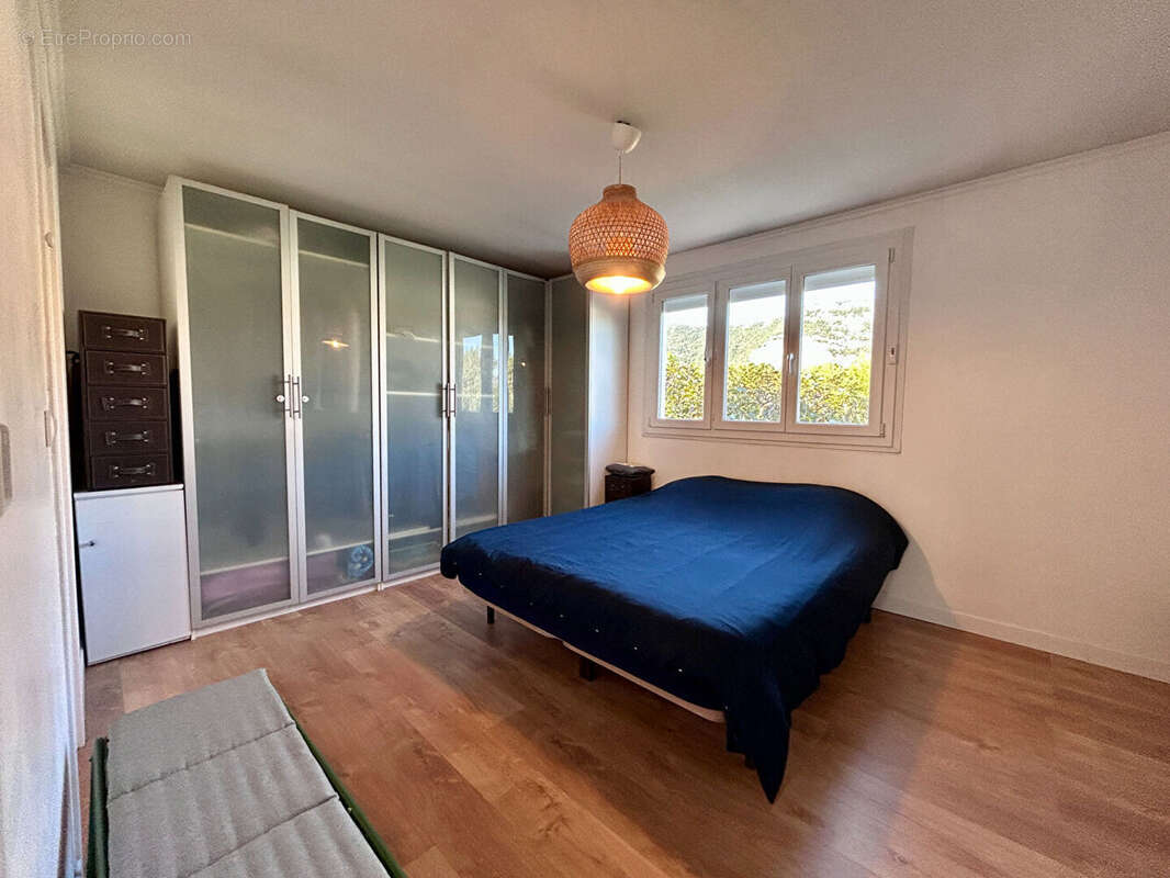 Maison à GUILHERAND-GRANGES