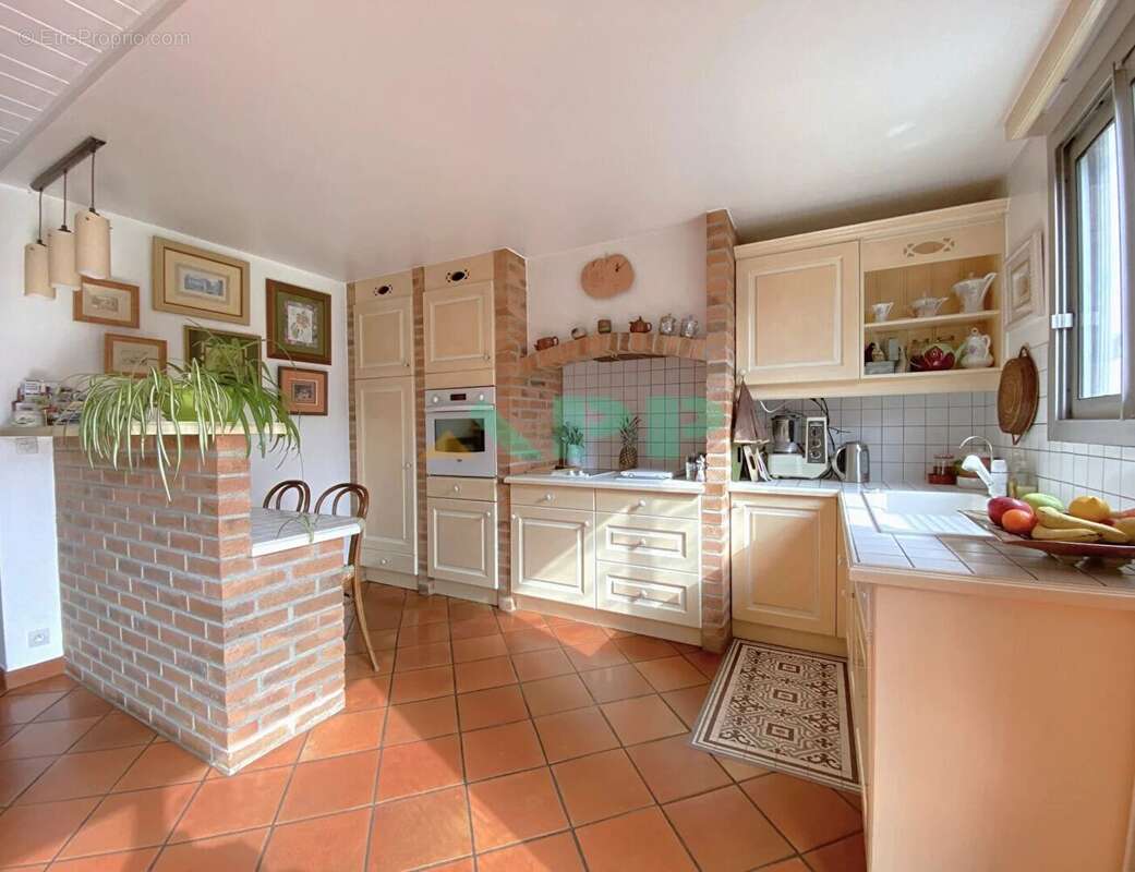 Maison à VIRY-CHATILLON