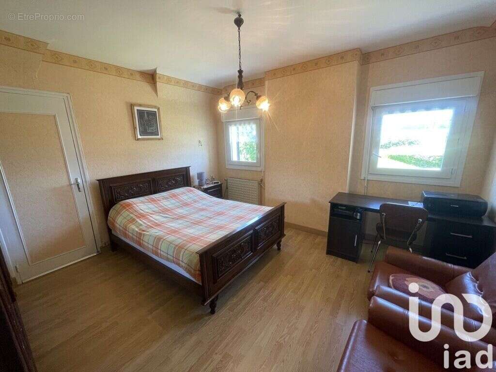 Maison 144 m² à Saint-Vran  - photo 8
