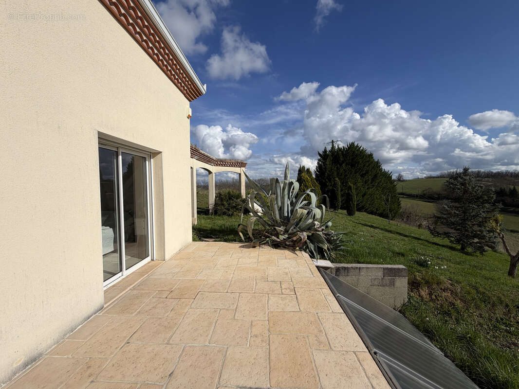 Maison à MOISSAC