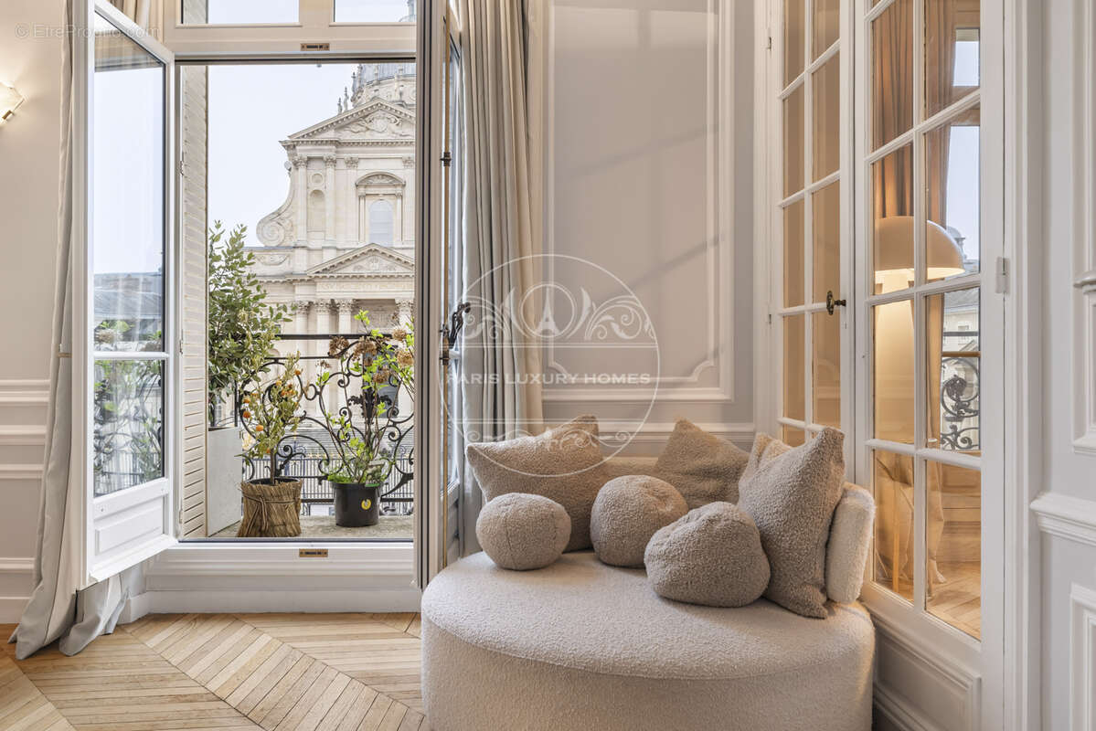 Appartement à PARIS-5E