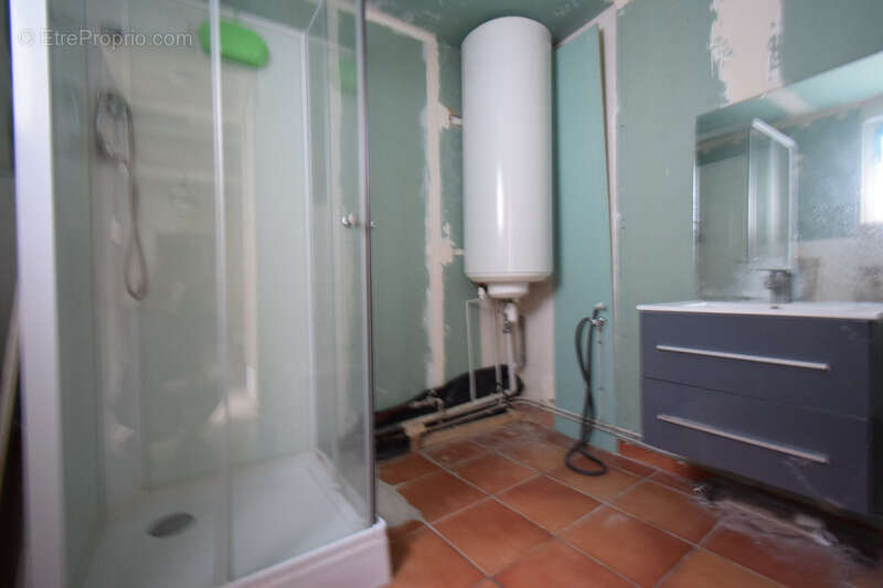 Maison à NEUILLY-SAINT-FRONT