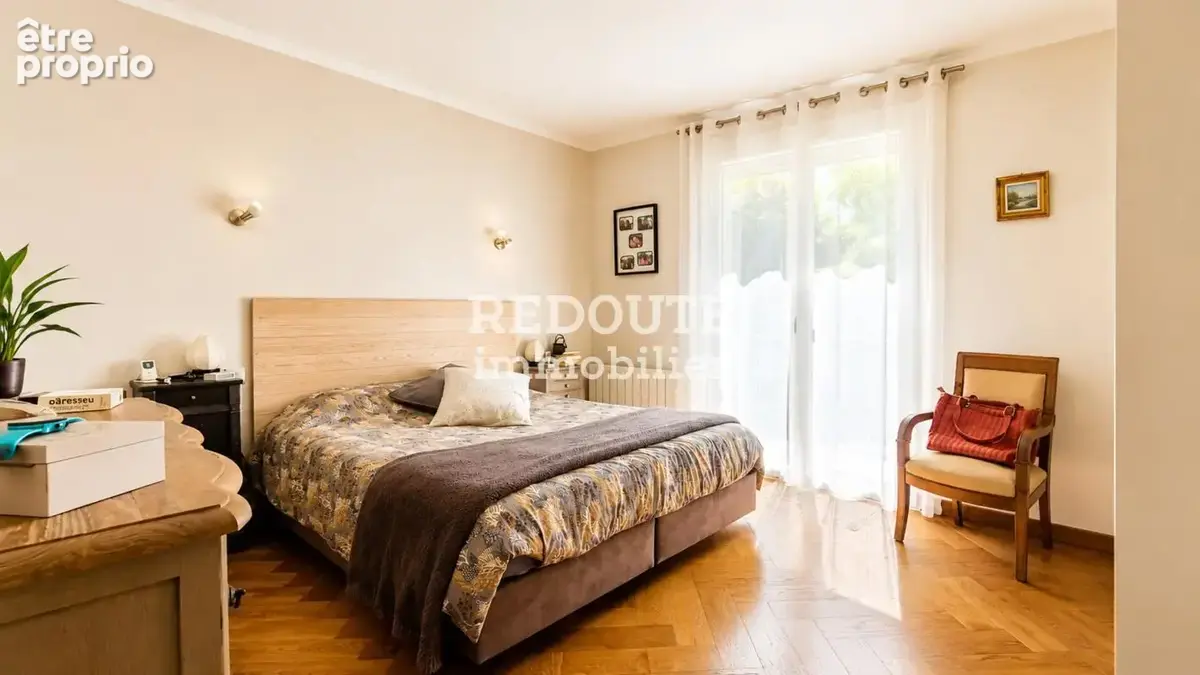 A vendre - muizon pavillon familial 5 chambres avec sous-sol - photo 6