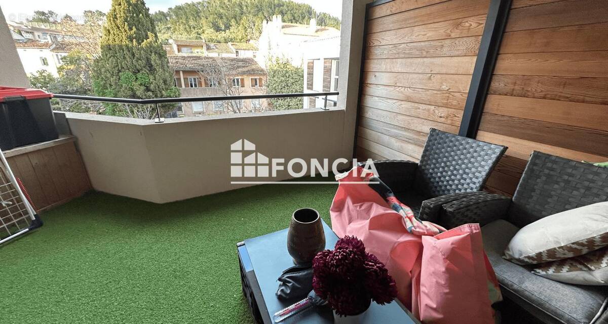 Appartement à LE LUC