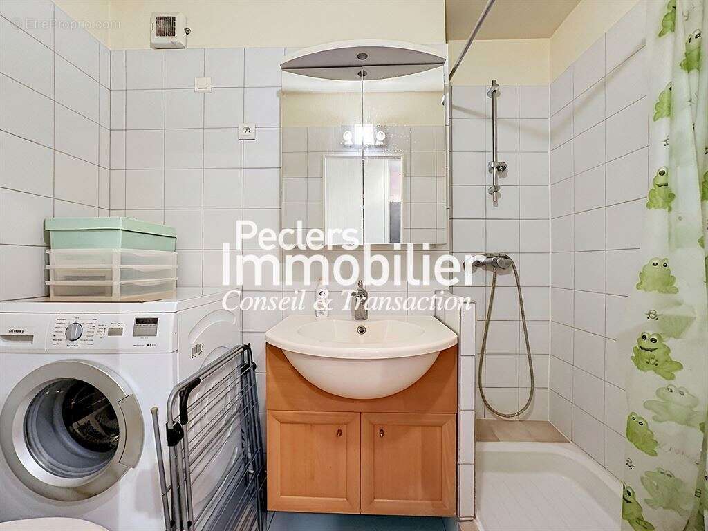 Appartement 1 chambre, balcons, cave et box - dernier étage - enrtre centre ville et RER A - photo 6