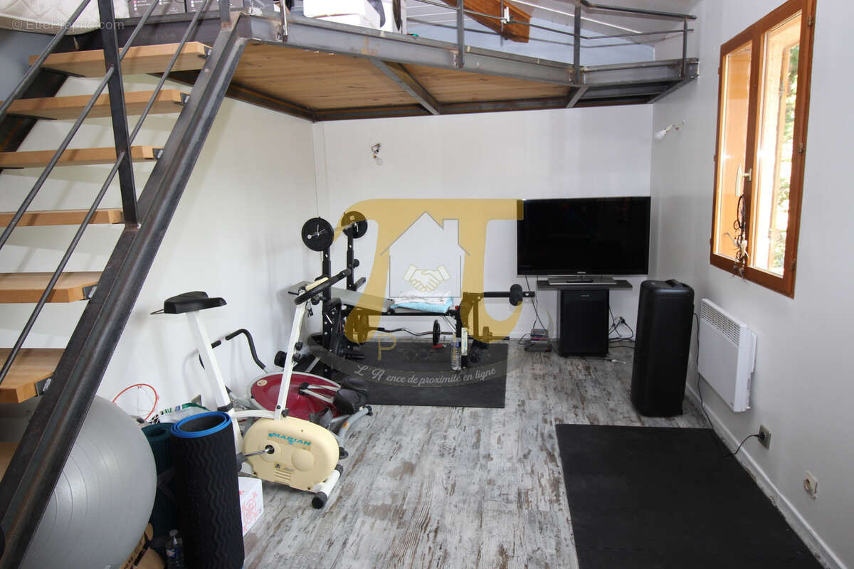Maison à CARAMAN