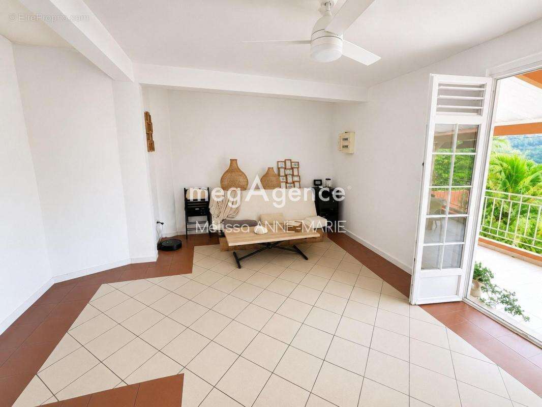 Appartement à RIVIERE-PILOTE