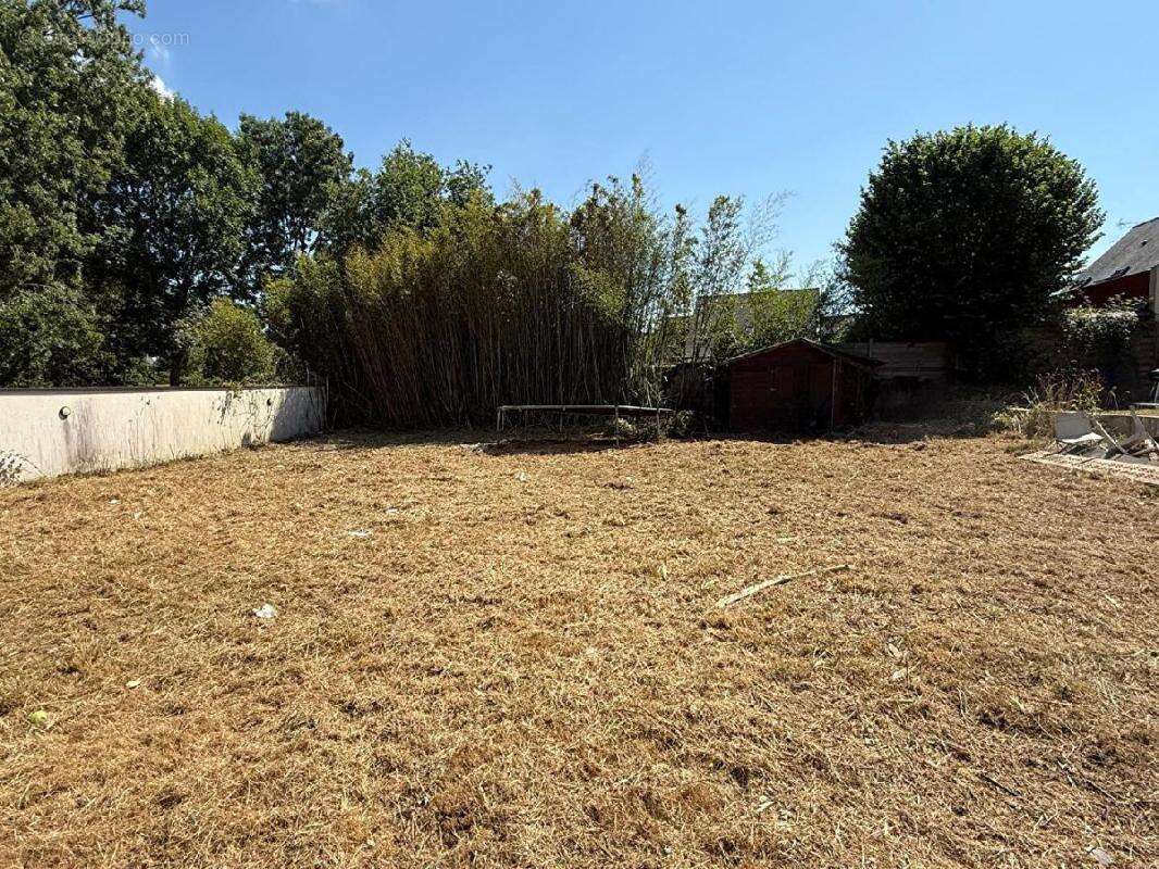 Terrain à CARQUEFOU