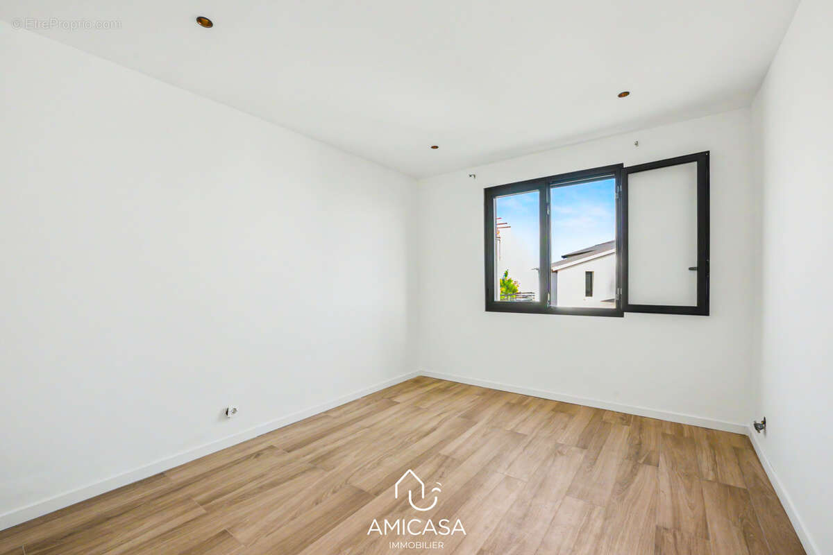 Rare sur secteur villa t4 la possession (debut des rampes) la reunion - photo 9