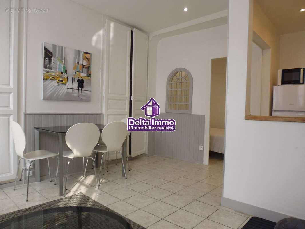 Appartement 156 m² à Evreux  - photo 3