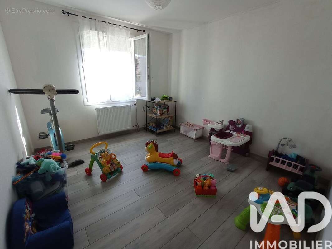 Maison 115 m² à Maligny  - photo 9