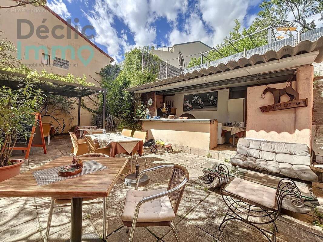 Droit au bail - restaurant avec terrasse de 130 m2 - photo 3