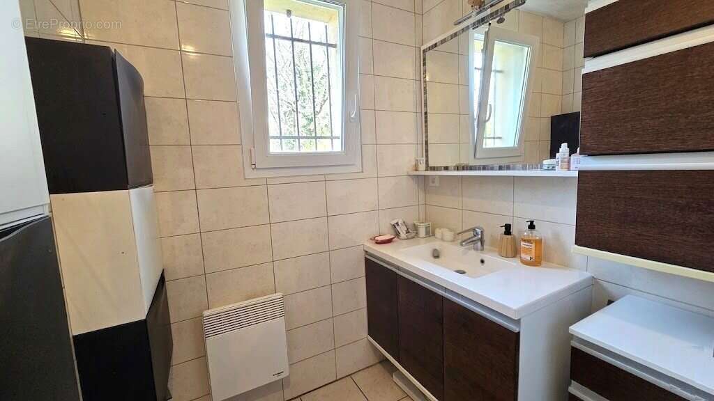 Maison à COURTELEVANT