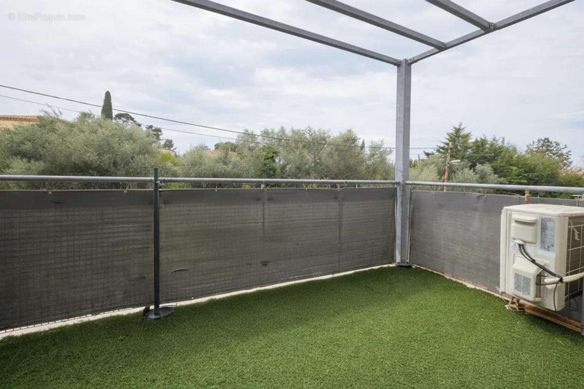 Appartement à MARSEILLE-12E