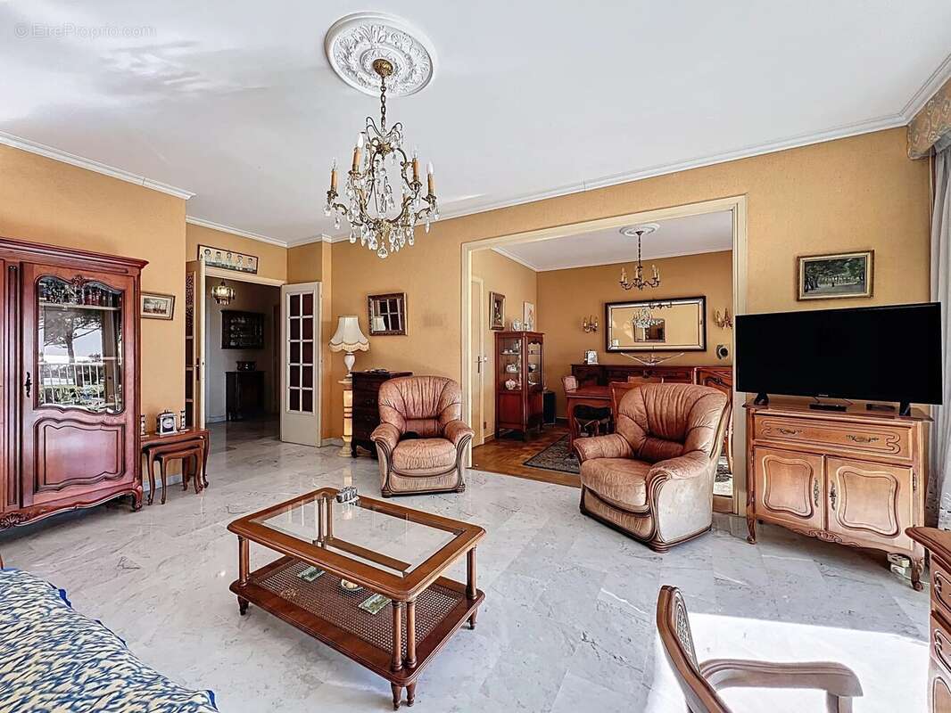 Appartement à CAGNES-SUR-MER