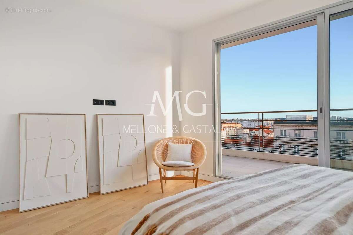 Cannes centre – penthouse d’exception – roof top – vue mer panoramique – 117 m² – 2 parkings - photo 43