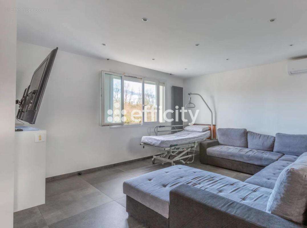 Maison à VAULX-EN-VELIN