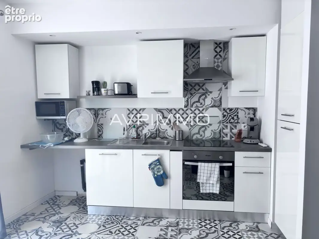 AVP IMMO - Villa Contemporaine de 600m2 à Vendre à Bandol À 300 m du Port ! - photo 13