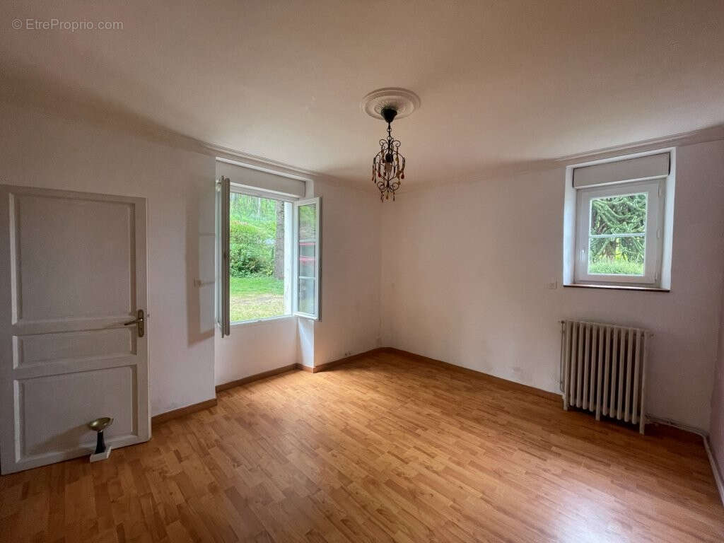 Maison à LA FERTE-BERNARD