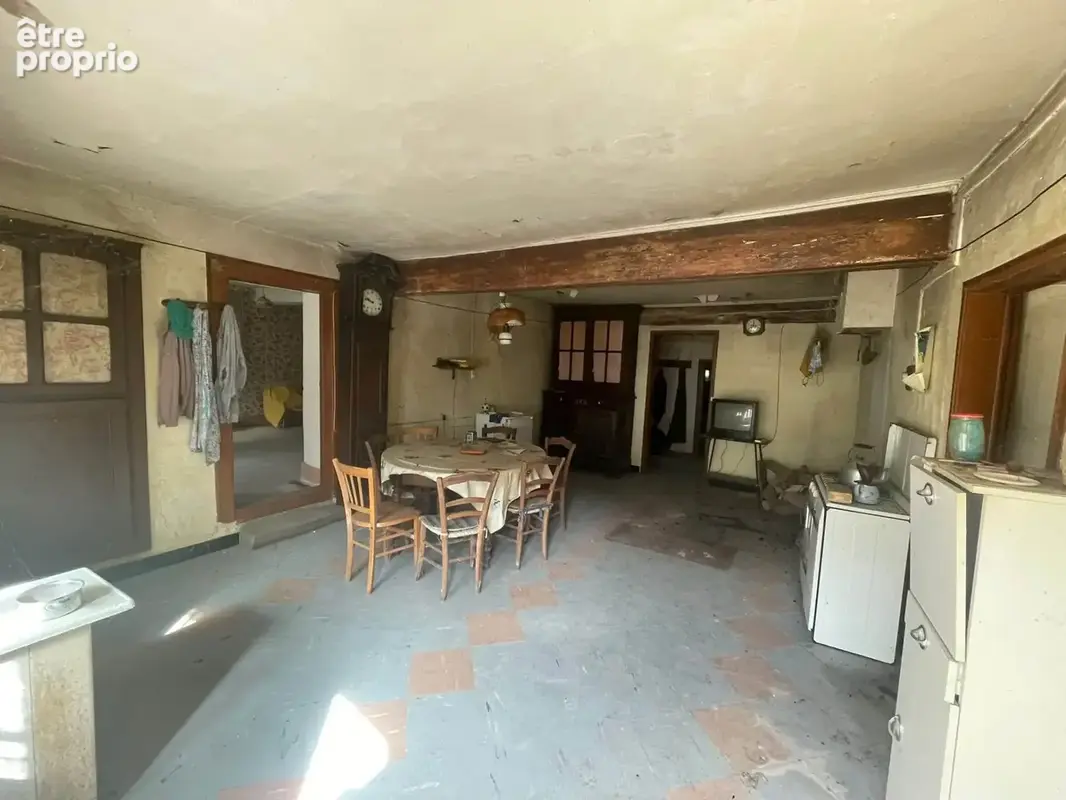 Maison de campagne indépendante à restaurer – Grimone (26) - photo 3