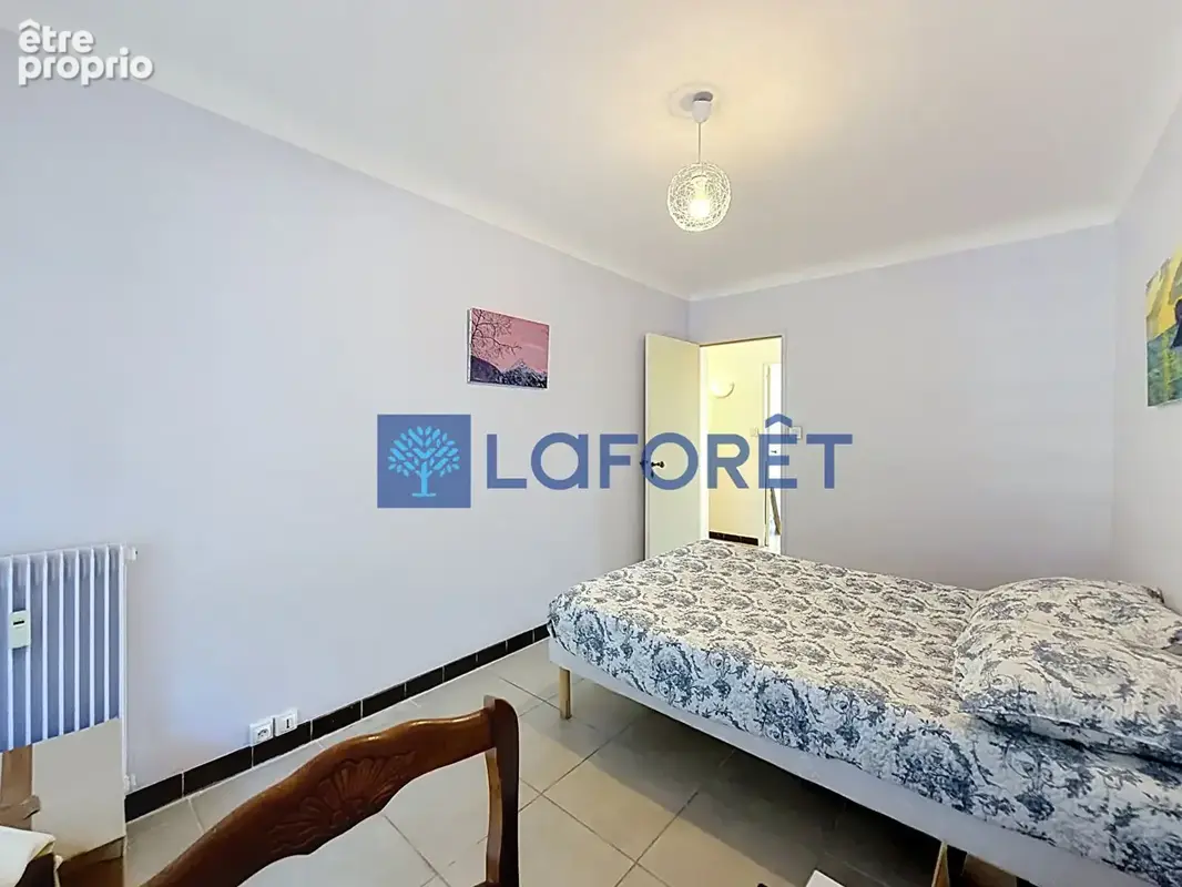 Appartement 3 pièces traversant à vendre à Draguignan, proche écoles et centre-ville - photo 16