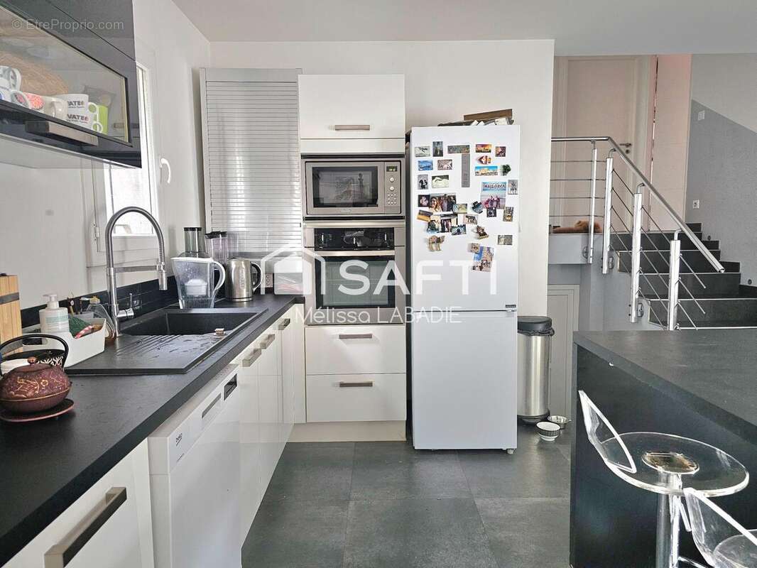 Photo 5 - Maison à LE REVEST-LES-EAUX