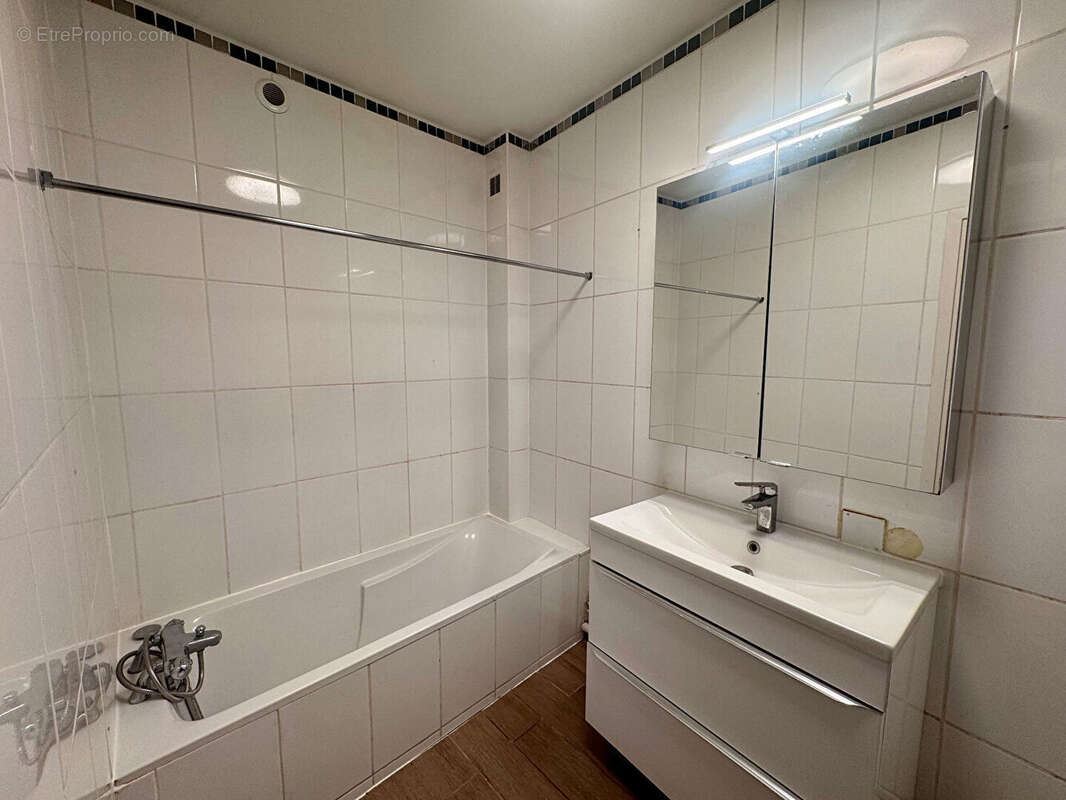 Appartement à PONT-DU-CHATEAU